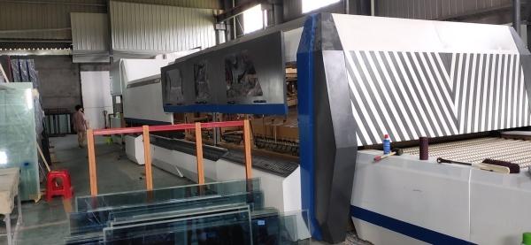 Sistema de controlo avançado Forno de temperação de vidro para produção de vidro de segurança temperado