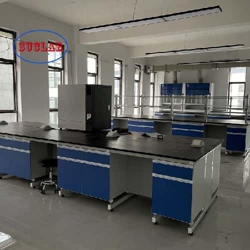 Excellent Customer Service Multiple Cabinets and Wood Materials Chemistry Lab Workbench Solution for Advanced Laboratory Work