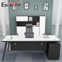 Escritório executivo de estilo comercial