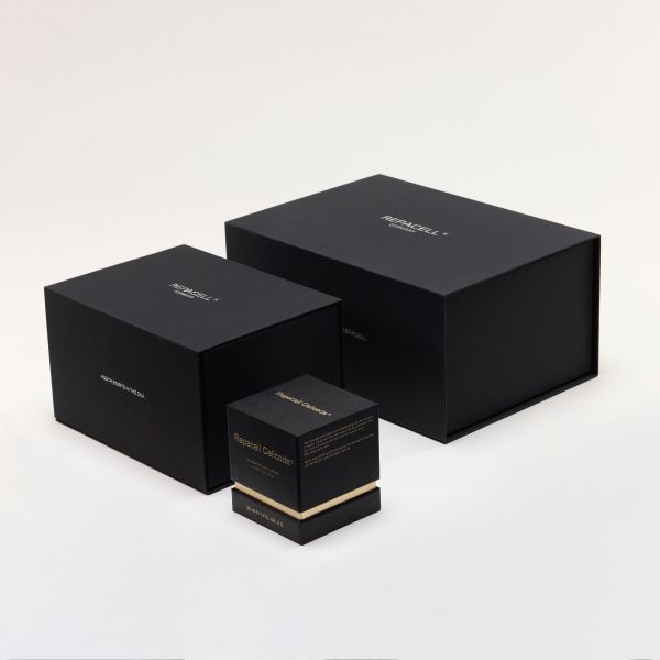 Luxury Black Magnetic Folding Gift Box Impact Resistance For Face Cream