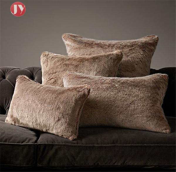 Fluffy acrylic Fur Throw Pillow , Faux Fur Decorative Pillows Cushion Cover
