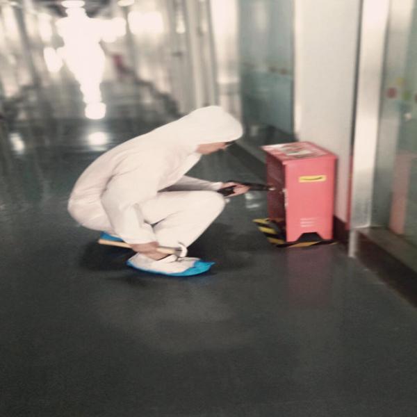 Non Woven Disposable Coveralls Microporous Disposable Hazmat Suit