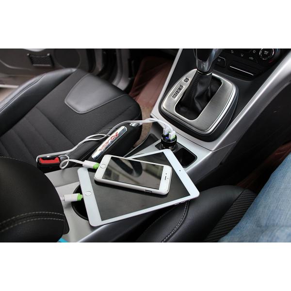 Intelligent Android Car Charger / Iphone Car Adapter Against Short Circuiting