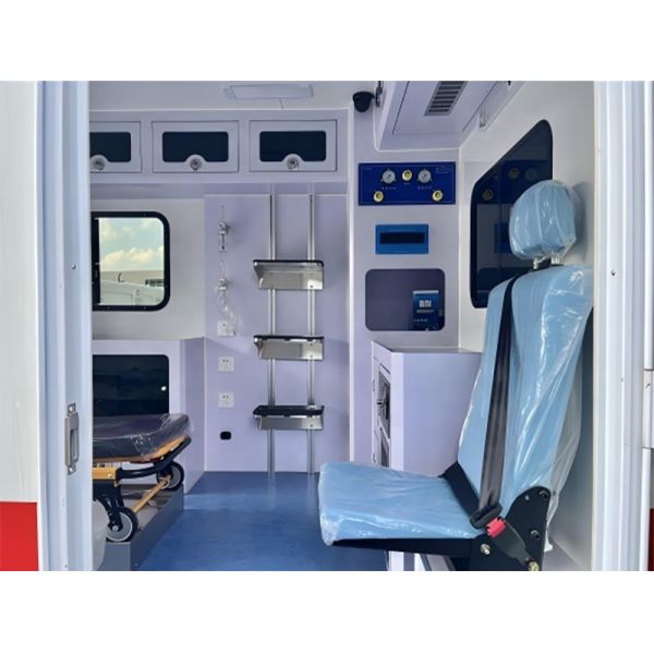 Widely Used Ambulance SHACMAN Hospital Emergency Transit Car ICU Rescue Transport Ambulance Vehicle