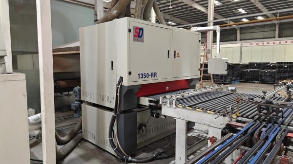 Versatile Wide Belt Sanding Machine For Edge Breaking / Edge Radiusing