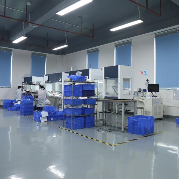 Blue Light Welding Head with Blue Laser Source for Welding Highly-Reflective Copper