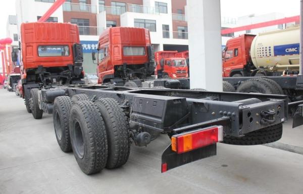 Dongfeng 8x4 Cargo Truck DFL 1311 12 Wheeler Truck With Capacity 40 - 50T