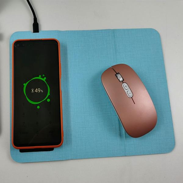 PU Leather Wireless Charging Mouse Pad Foldable Multifunctional
