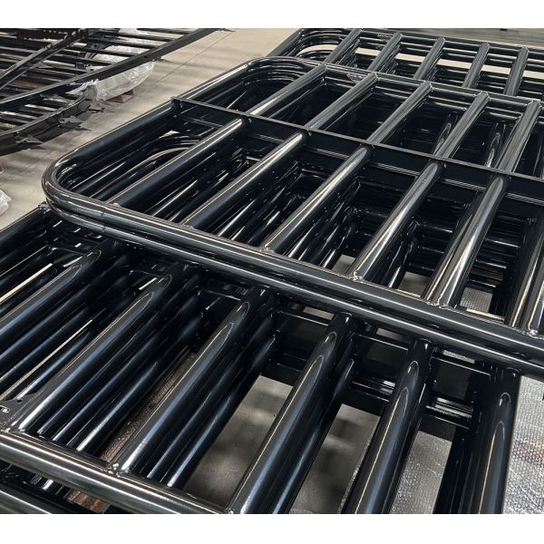 Heavy Duty Welded Wire Sheep Fence Panel Suitable for Pasture Protection and Animal Enclosure Applications