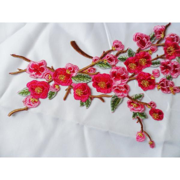 Hot Fix Motif Wintersweet Embroidery Lace Flower