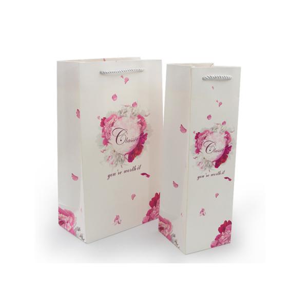 Decorative Mini Red Wine Glass Cardboard Gift Box Fashionable Appearance