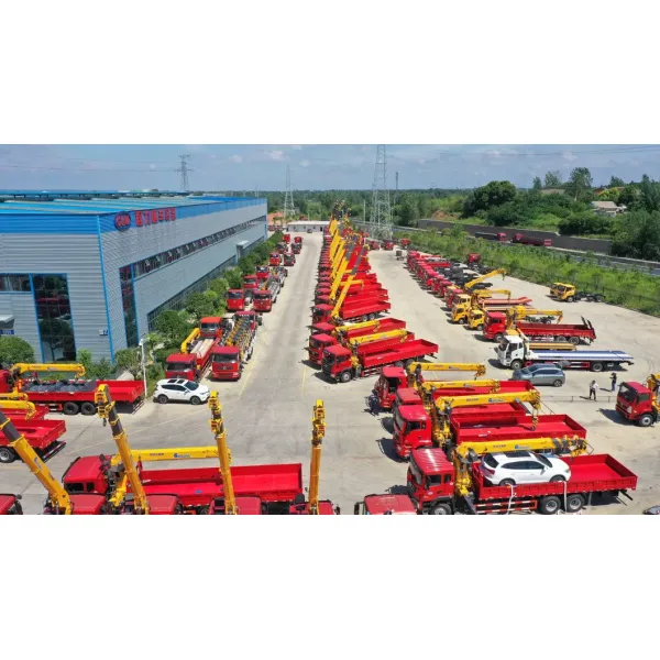 Isuzu 6X4 Drive 12 ton Truck Mounted Crane