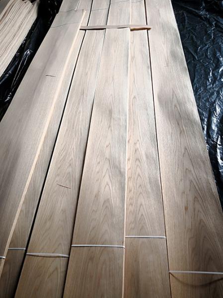 Quercus White Oak Wood Veneer Flat Cut 245cm Length 8% Moisture