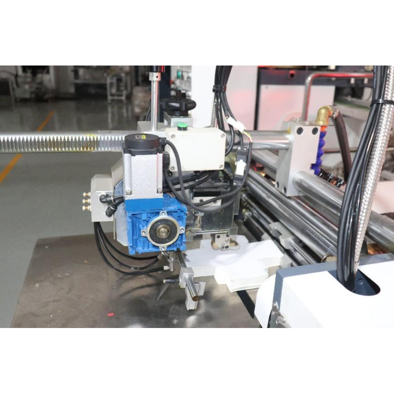 380V Automatic four-Corner Pasting Machine with 20-28Pcs/Min Speed and L4900*W4305*H2900mm Dimensions