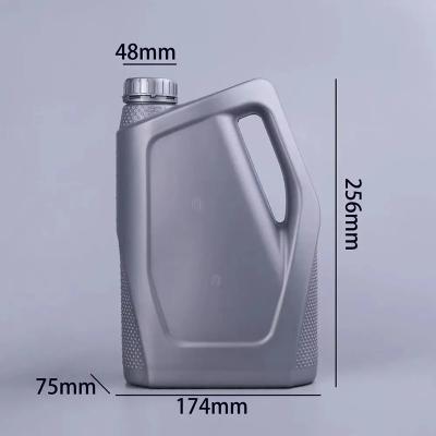 Lightweight Plastic Engine Oil Bottle with Integrated Handle