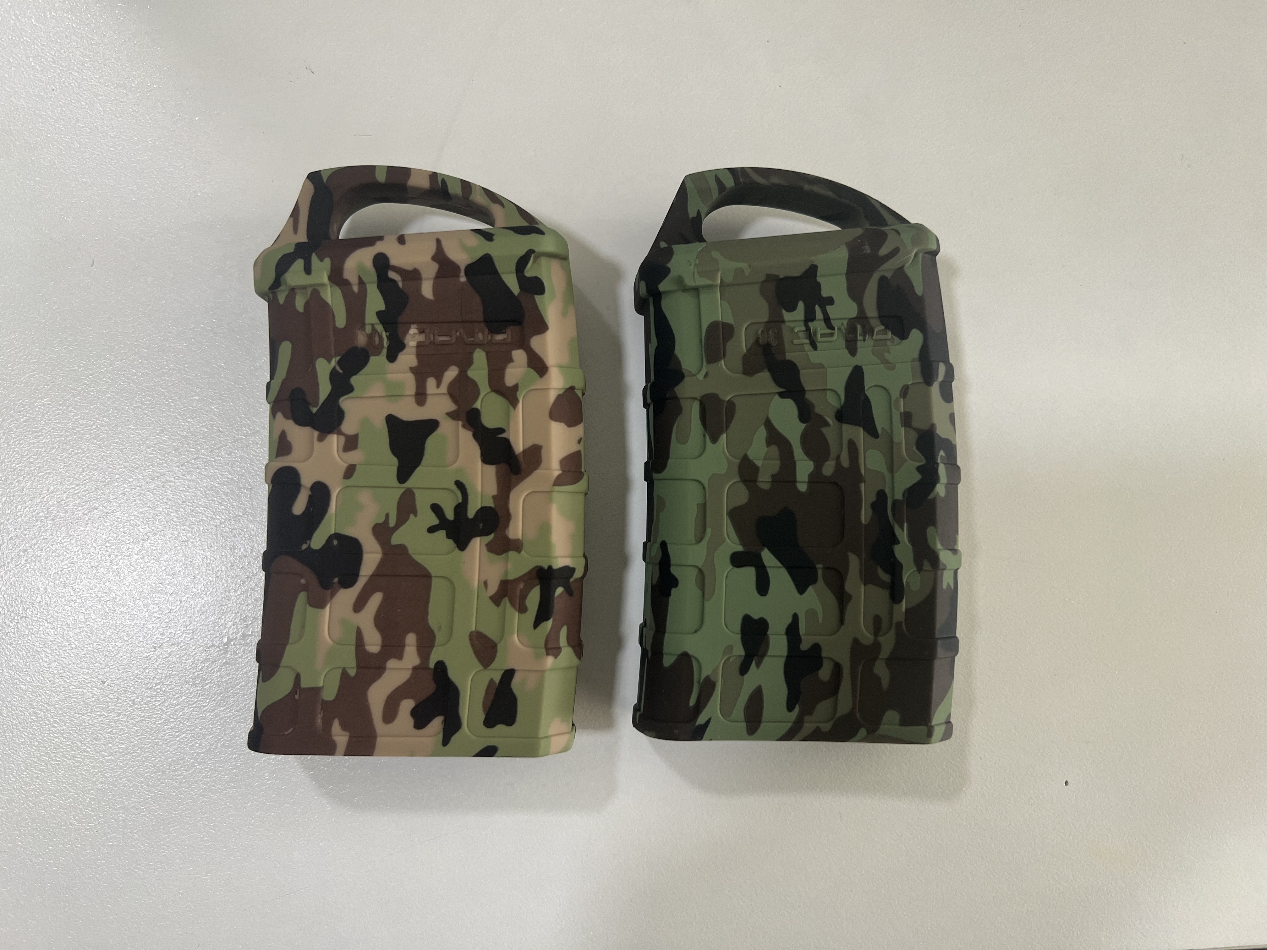 OEM Anti Slip Silicone Rubber Grip Odorless Black Rubber Sleeve Latex Free