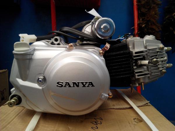 Air Cooled Motorcycle Replacement Engines , Single Cylinder Motorcycle Engine Parts