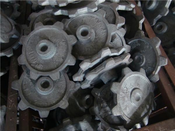 Sand blasting TS16949 Forged carbon Steel Parts For Agriculture forklift