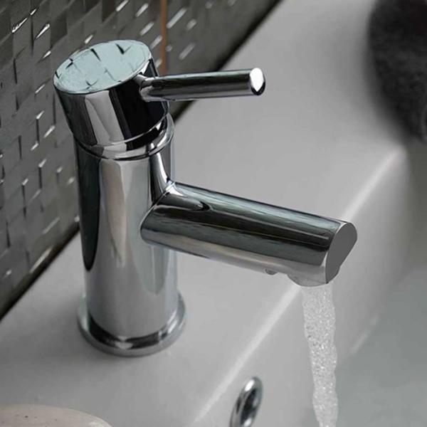 Wall Mounted Concealed Valve Wash Basin Faucet With Thermostatic Control