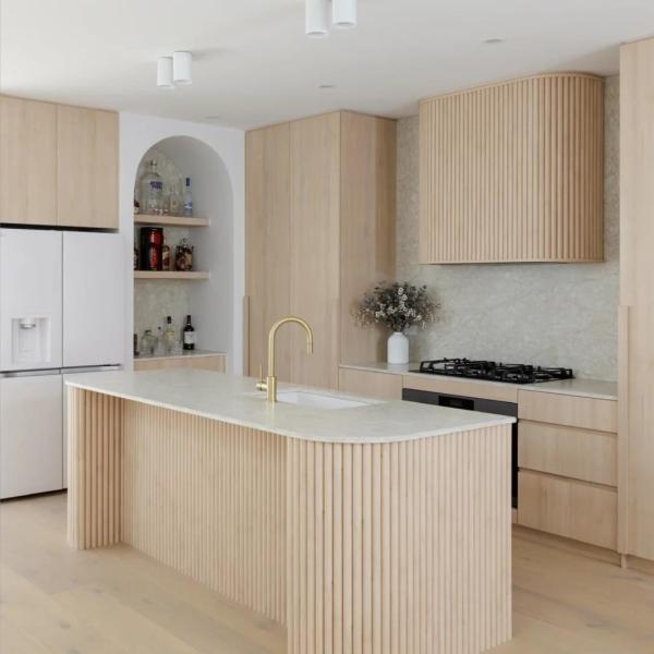 Open-Ended 0 Silica Quartz Stone Surface Kitchen Cabinets Luxury Designs Solid Wood Lacquer Kitchen Furniture for Builder