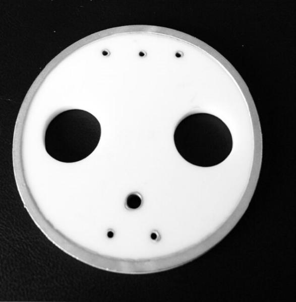 顧客の要求に応じた55 Kpsi～60 Kpsiの高電気絶縁カスタムセラミック部品の曲げ強度