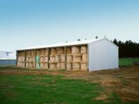 Edificio prefabricado con estructura de acero para almacenamiento de heno - Estructura de vano libre