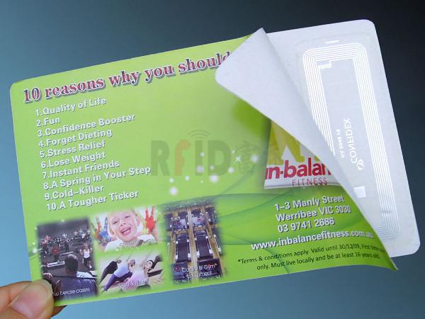 Custom 215 Paper NFC Tag Sticker / RFID Paper Card 0.4-0.5mm Thickness