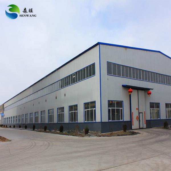 Almacén de estructura de acero con marco galvanizado y techo sandwich