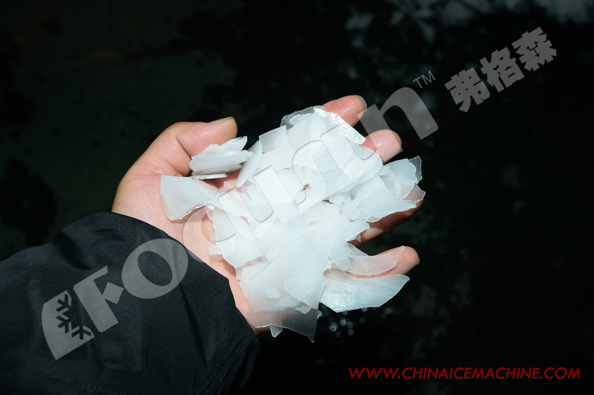 1.5mm-2.2mm Лед Размер 20 тонн в день Снежная ледяная машина для производства снега на открытом воздухе