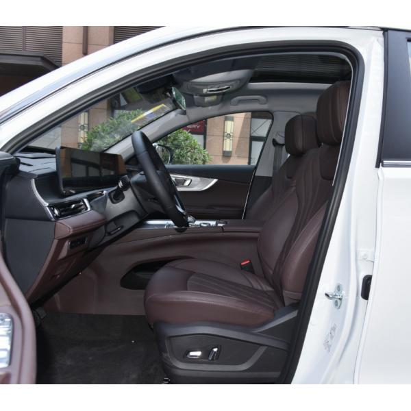 Места SUV версии 5 Chery TIGGO 8 PRO 2022 390T 254HP 4WD обширных