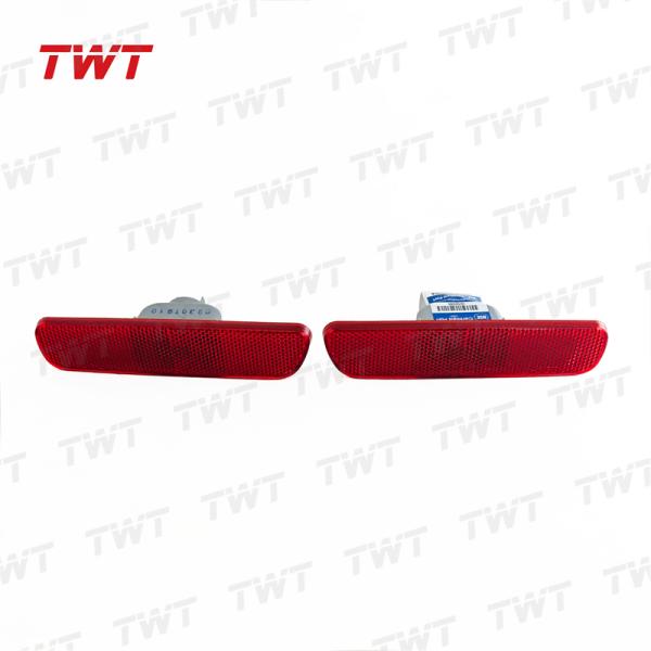 TWT LAMP ASSY, REAR SIDE MARKER, LH RH 81760-48010 81750-48010 8176048010 8175048010 for Toyota Lexus IS200 300 2000-2001