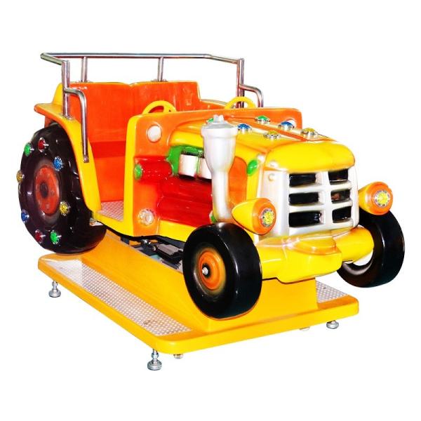 A máquina a fichas do passeio do Kiddie dos desenhos animados caçoa a mini forma do carro para o divertimento
