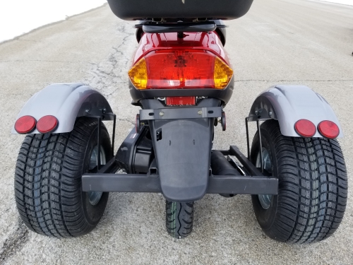 Мотоцикл колеса лошадиных сил 49кк дороги 2,95 горы Три