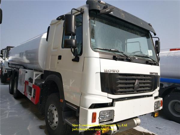 Euro II do veículo 290hp do carro molhando do caminhão 20m3 336hp do petroleiro de óleo 20000L