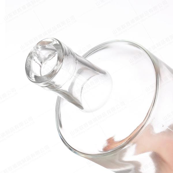 Empty Glass Bottle 100ml 250ml 300ml 500ml 750ml Brandy Whiskey Tequila Gin Rum Bottle With Cork