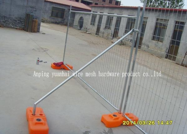 Malha rápida galvanizada removível Dimenion de cerco provisório 2400x2100mm