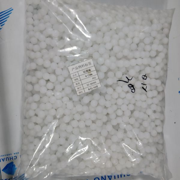 20mm Diameter White Silicone Ball Made from Medical and Food Grade Material for Moulding Requirements