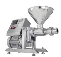 Machine à pressage à froid à vis à haut rendement pour pressage de diverses graines oléagineuses et de noix