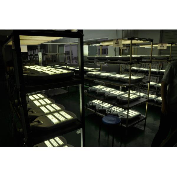 Grey/Black Housing ,Pf >0.95 High Quality 250w Led Street Lighting With Meanwell Driver And Chips hot selling