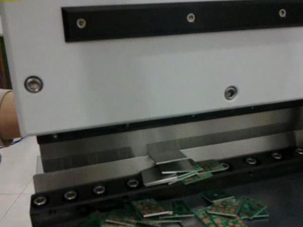 PCB Separator Machine Pneumatic PCB Depanelizer For One Day Lead Time