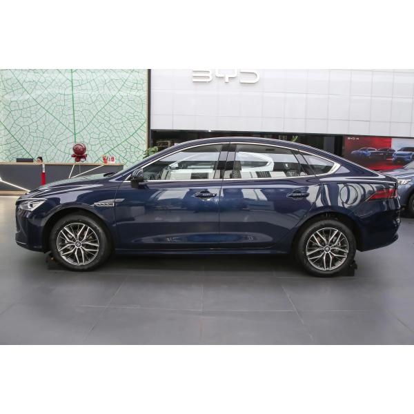 Byd Qin Plus Dm-2024 Dm-I Honor Version Compact Sedan PHEV Car with 120Km Maximum Speed