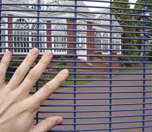 High Strength Sustainable 4mm 358 Anti Climbing Fence For Private Areas
