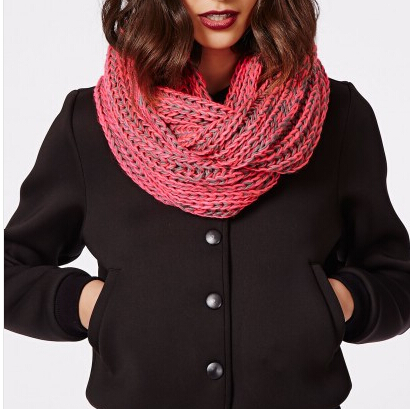 CONTRAST KNIT POM POM SCARF PINK