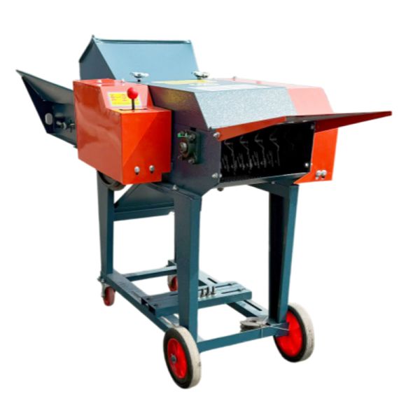 OEM ODM 1-9t/H Grass Cutting And Silk Kneading Machine All Power Aniaml Feed Machine