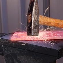 Высокопрочный конструктивный стальной дровник в белом виде легкий и для разжигания