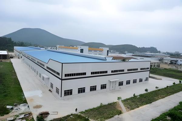 Customized Prefabricated Metal Warehouse Steel Construction Warehouse Rustproof