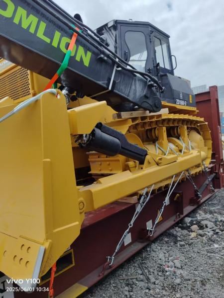 Zoomlion ZD160-3 Bulldozer Comfortable Operation For Road Construction