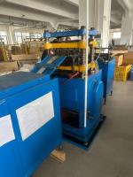 450 mm Largeur des ailerons Servo-entraînement contrôlé par PLC Radiateur Machine de formage des ailerons avec 0 ~ 25 fois / min Fréquence d'alimentation 0 ~ 4000 mm / min Vitesse d'alimentation