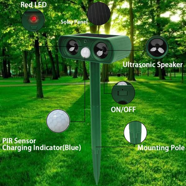Outdoor Solar Powered Waterproof Animal Repeller Shocked Repeller for Animal Control