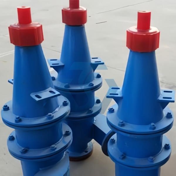 Séparation par hydrocyclone de sable boueux précis dans le traitement des eaux usées pétrochimiques